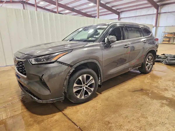 5TDGZRBH2MS160508 2021 TOYOTA HIGHLANDER - Image 1