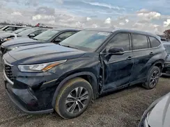 5TDGZRBH2MS523566 2021 TOYOTA HIGHLANDER