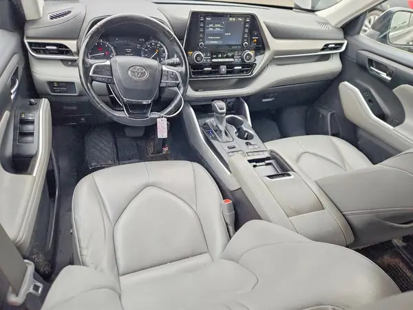 5TDGZRBH2MS534096 2021 TOYOTA HIGHLANDER - Image 8