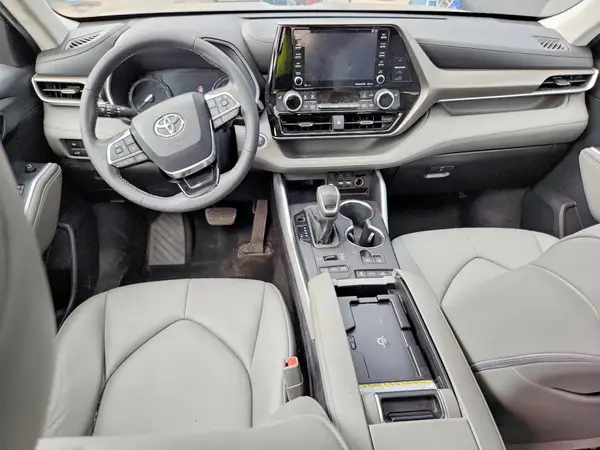 5TDGZRBH2MS547964 2021 TOYOTA HIGHLANDER - Image 8