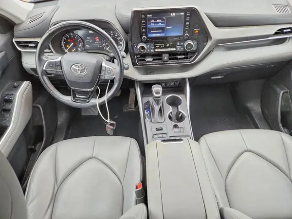 5TDGZRBH2MS557796 2021 TOYOTA HIGHLANDER - Image 8