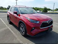 5TDGZRBH2NS165936 2022 TOYOTA HIGHLANDER