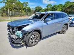 5TDGZRBH2NS179030 2022 TOYOTA HIGHLANDER