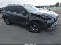 5TDGZRBH2NS220613 2022 TOYOTA HIGHLANDER