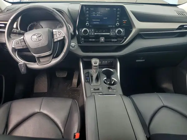 5TDGZRBH2NS226069 2022 TOYOTA HIGHLANDER - Image 8