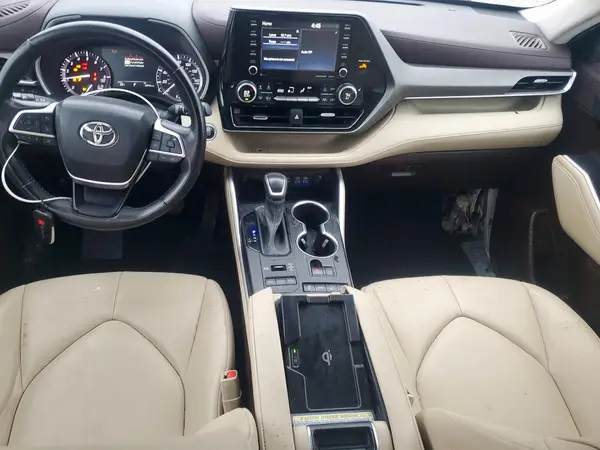 5TDGZRBH2NS250971 2022 TOYOTA HIGHLANDER - Image 8