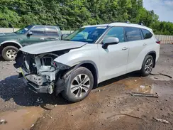 5TDGZRBH2NS560599 2022 TOYOTA HIGHLANDER