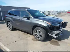 5TDGZRBH2NS567455 2022 TOYOTA HIGHLANDER