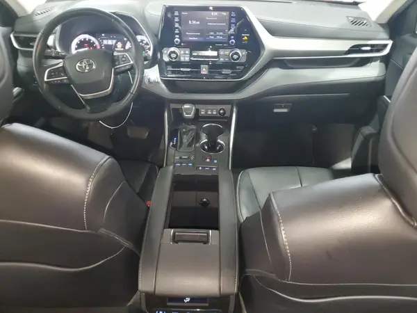 5TDGZRBH2NS569951 2022 TOYOTA HIGHLANDER - Image 8