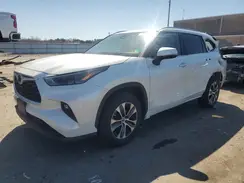 5TDGZRBH2NS573577 2022 TOYOTA HIGHLANDER