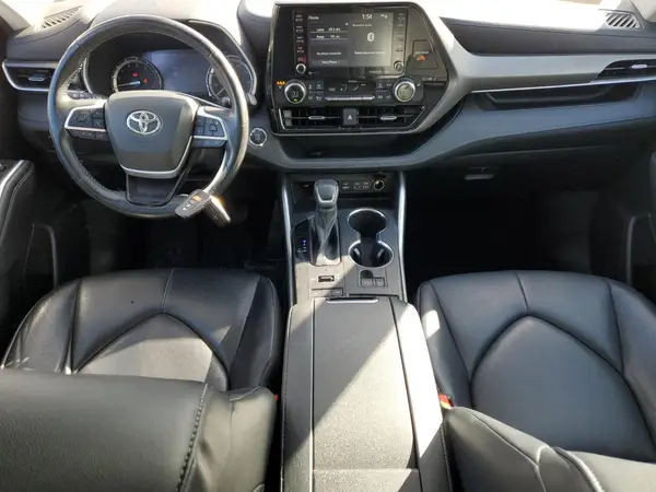 5TDGZRBH2NS578701 2022 TOYOTA HIGHLANDER - Image 8
