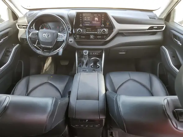 5TDGZRBH3LS018201 2020 TOYOTA HIGHLANDER - Image 8