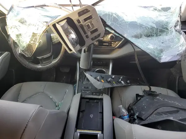 5TDGZRBH3LS038271 2020 TOYOTA HIGHLANDER - Image 8