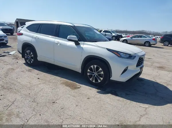 5TDGZRBH3LS504071 2020 TOYOTA HIGHLANDER - Image 1