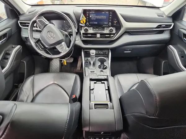 5TDGZRBH3LS509366 2020 TOYOTA HIGHLANDER - Image 8