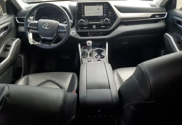 5TDGZRBH3LS520173 2020 TOYOTA HIGHLANDER - Image 8