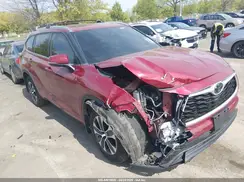 5TDGZRBH3MS078416 2021 TOYOTA HIGHLANDER