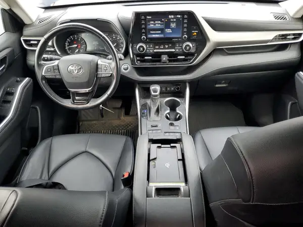 5TDGZRBH3MS090145 2021 TOYOTA HIGHLANDER - Image 8