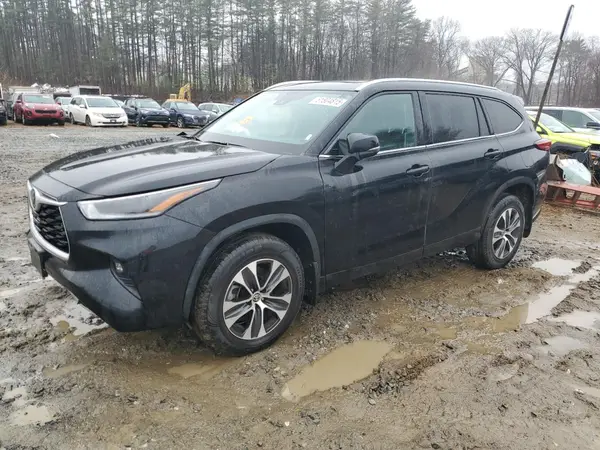 5TDGZRBH3MS126805 2021 TOYOTA HIGHLANDER - Image 1