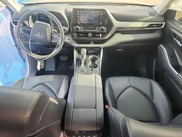 5TDGZRBH3MS156533 2021 TOYOTA HIGHLANDER - Image 8