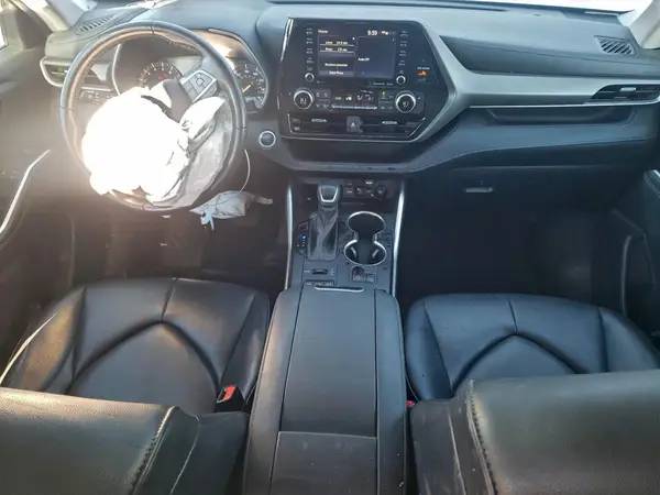 5TDGZRBH3MS538271 2021 TOYOTA HIGHLANDER - Image 8