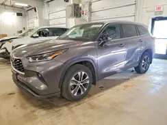 5TDGZRBH3MS538318 2021 TOYOTA HIGHLANDER