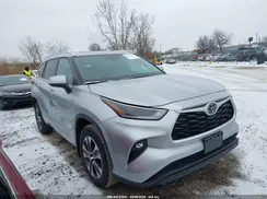 5TDGZRBH3MS544183 2021 TOYOTA HIGHLANDER