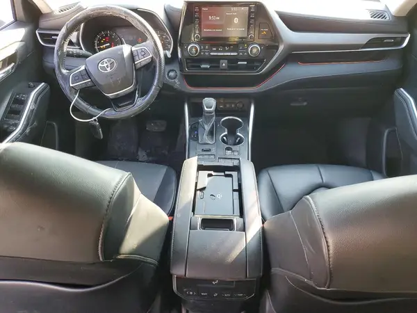 5TDGZRBH3MS544345 2021 TOYOTA HIGHLANDER - Image 8