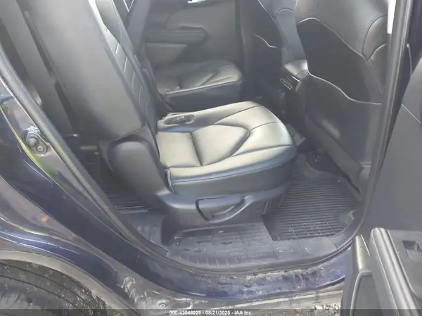 5TDGZRBH3MS549710 2021 TOYOTA HIGHLANDER - Image 8