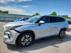 5TDGZRBH3NS163967 2022 TOYOTA HIGHLANDER