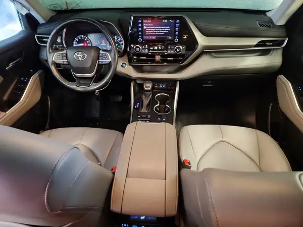 5TDGZRBH3NS177772 2022 TOYOTA HIGHLANDER - Image 8