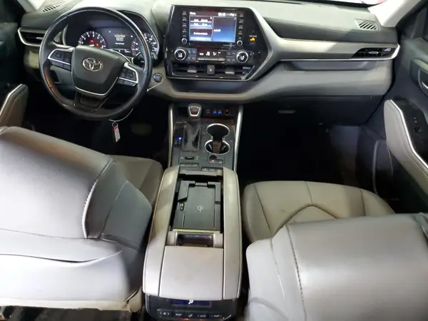 5TDGZRBH3NS205652 2022 TOYOTA HIGHLANDER - Image 8