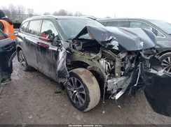 5TDGZRBH3NS208213 2022 TOYOTA HIGHLANDER