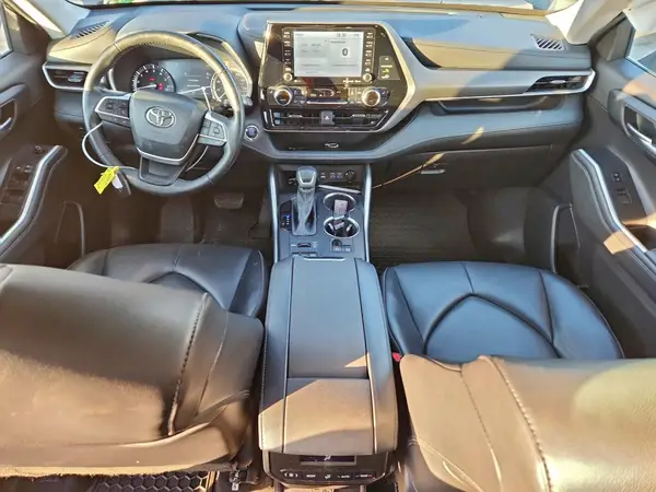 5TDGZRBH3NS233600 2022 TOYOTA HIGHLANDER - Image 8