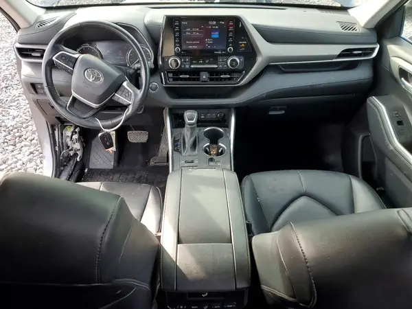 5TDGZRBH3NS566072 2022 TOYOTA HIGHLANDER - Image 8
