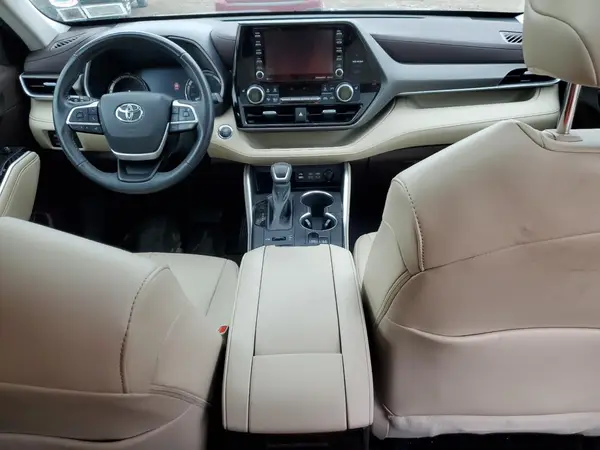 5TDGZRBH3NS571515 2022 TOYOTA HIGHLANDER - Image 8