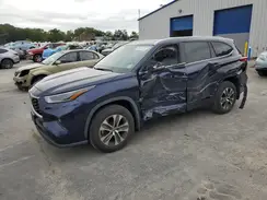 5TDGZRBH3NS573796 2022 TOYOTA HIGHLANDER