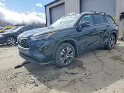 5TDGZRBH3NS578304 2022 TOYOTA HIGHLANDER