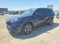 5TDGZRBH3NS584989 2022 TOYOTA HIGHLANDER