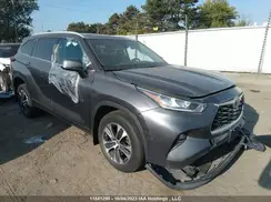 5TDGZRBH3NS589772 2022 TOYOTA HIGHLANDER