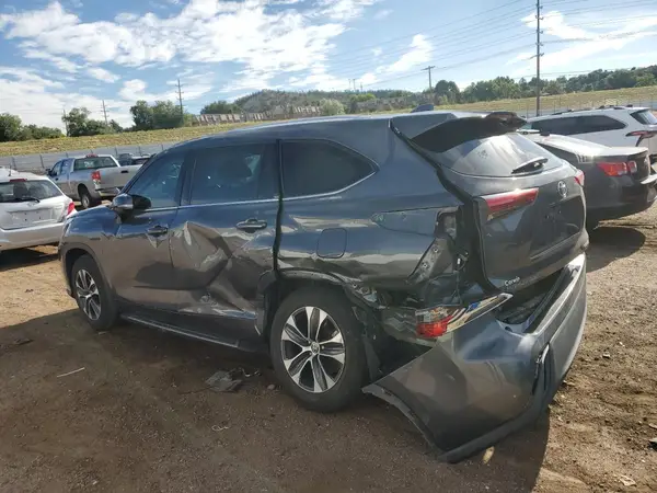 5TDGZRBH4LS011175 2020 TOYOTA HIGHLANDER - Image 2