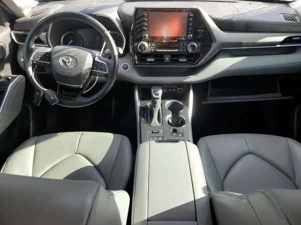 5TDGZRBH4LS011175 2020 TOYOTA HIGHLANDER - Image 8