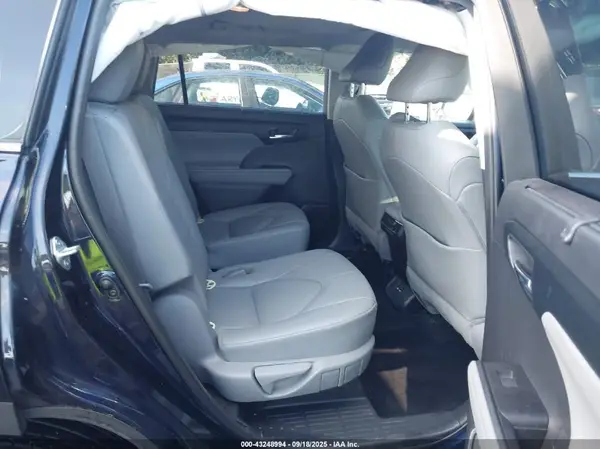 5TDGZRBH4LS024346 2020 TOYOTA HIGHLANDER - Image 8