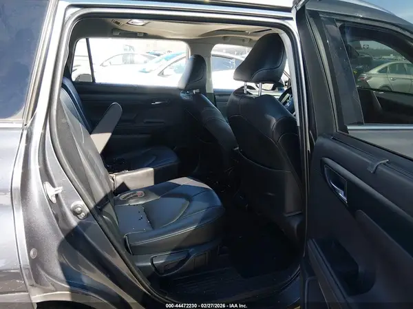 5TDGZRBH4LS027859 2020 TOYOTA HIGHLANDER - Image 8