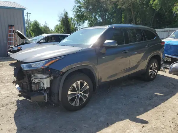 5TDGZRBH4LS043916 2020 TOYOTA HIGHLANDER - Image 1