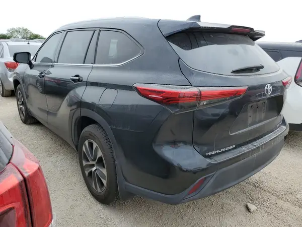 5TDGZRBH4LS502524 2020 TOYOTA HIGHLANDER - Image 2