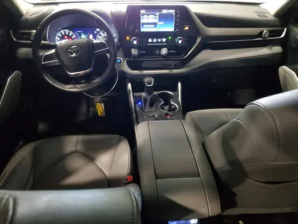 5TDGZRBH4LS504497 2020 TOYOTA HIGHLANDER - Image 8