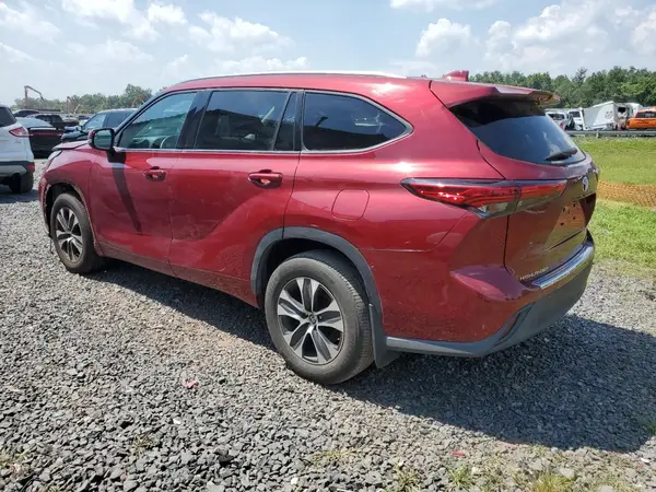 5TDGZRBH4LS509909 2020 TOYOTA HIGHLANDER - Image 2