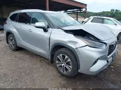5TDGZRBH4MS082393 2021 TOYOTA HIGHLANDER