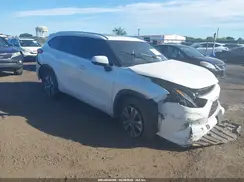 5TDGZRBH4MS083706 2021 TOYOTA HIGHLANDER